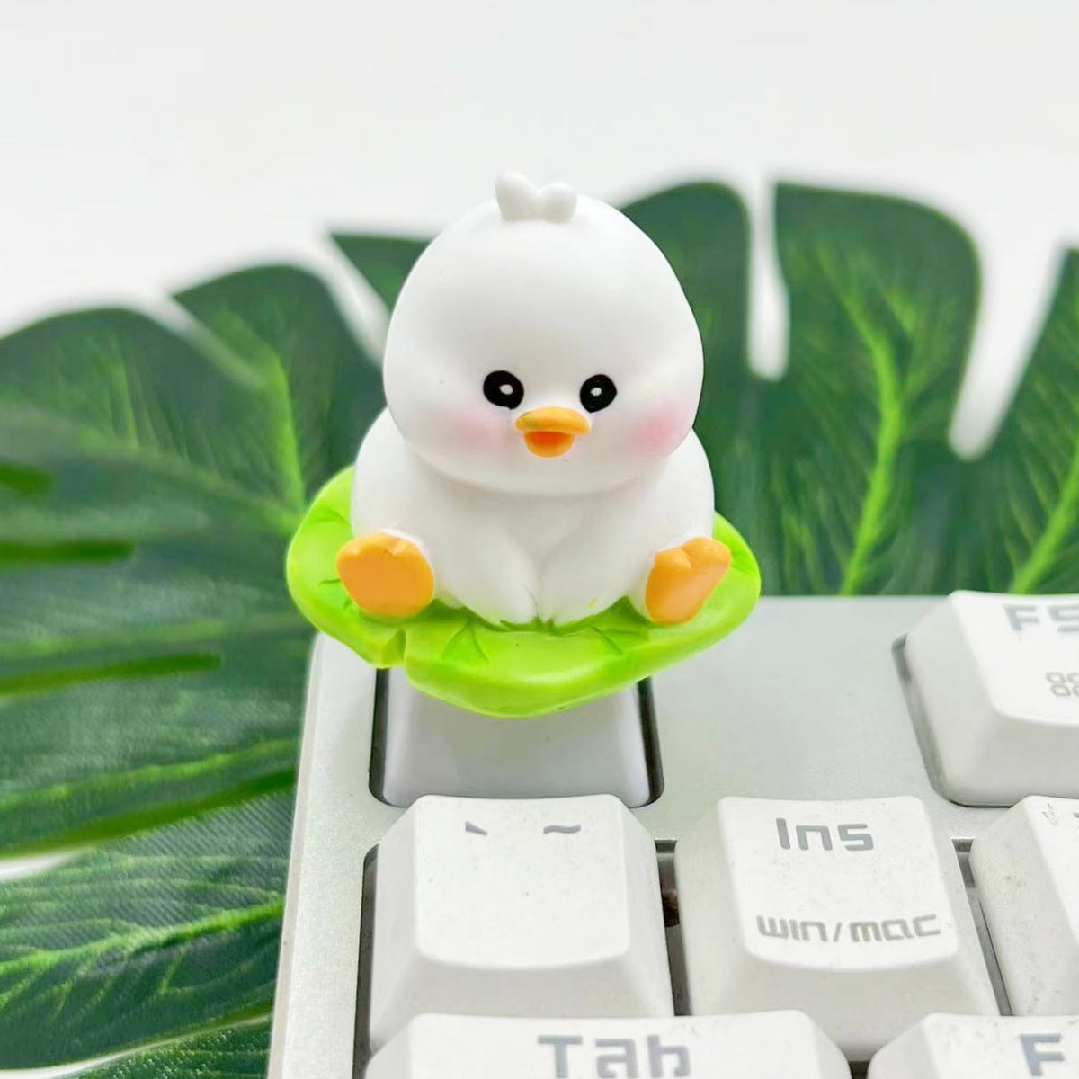 Small Yellow Duck – Handgemaakte Cross-axle Keycap voor Mechanische Toetsenborden | Powcaps