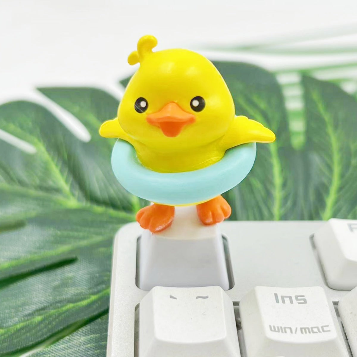 Small Yellow Duck – Handgemaakte Cross-axle Keycap voor Mechanische Toetsenborden | Powcaps