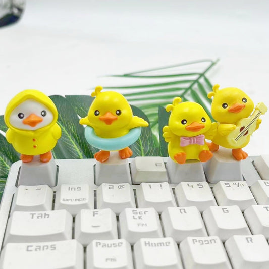 Small Yellow Duck – Handgemaakte Cross-axle Keycap voor Mechanische Toetsenborden | Powcaps