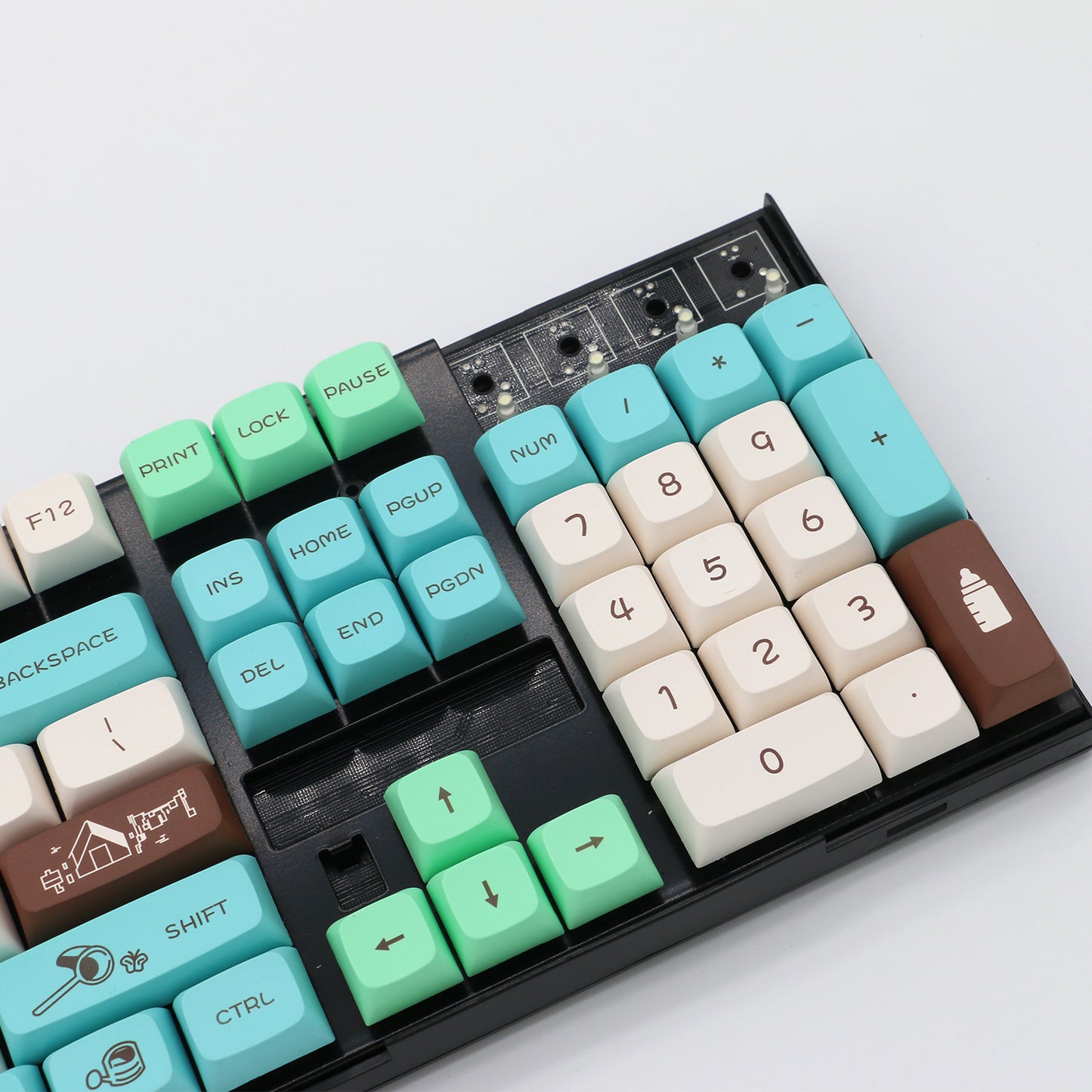 QX Height PBT Dye‑Sublimation Keycaps – Animal Forest (141-delig)